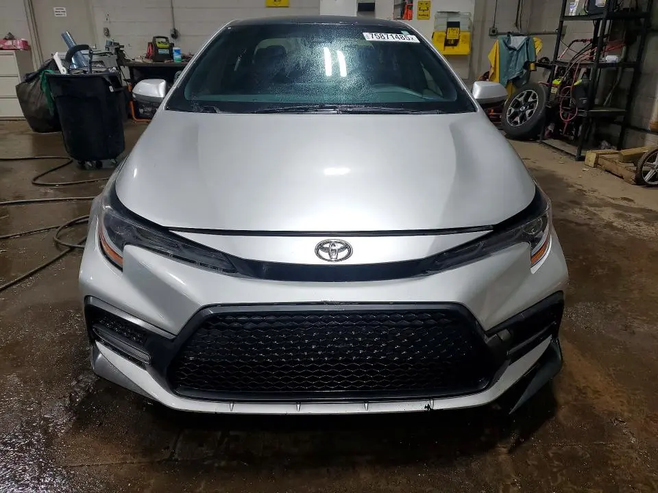 2020 TOYOTA COROLLA SE  