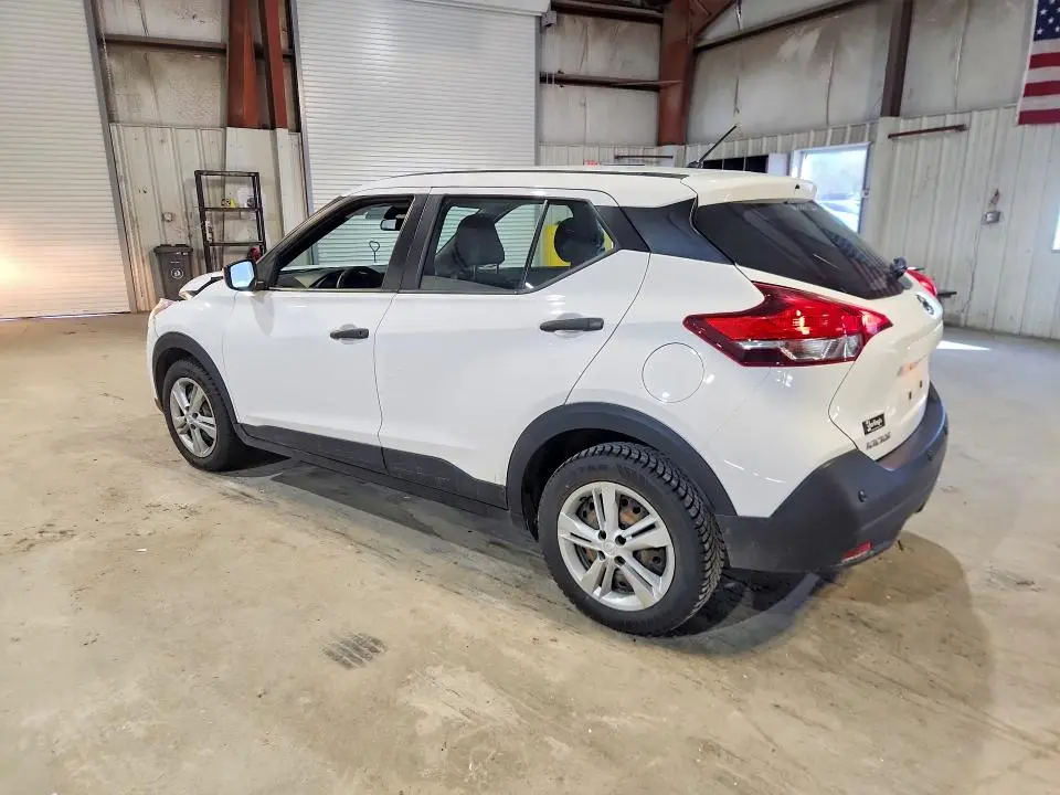2020 NISSAN KICKS S  