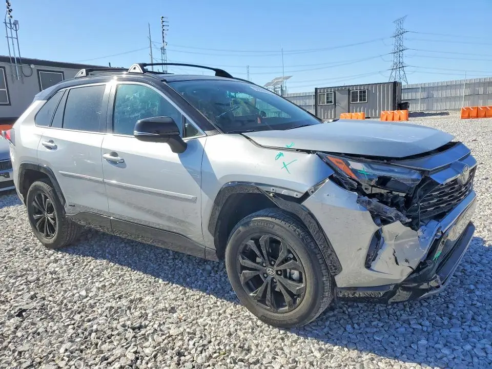 2024 TOYOTA RAV4 XSE  