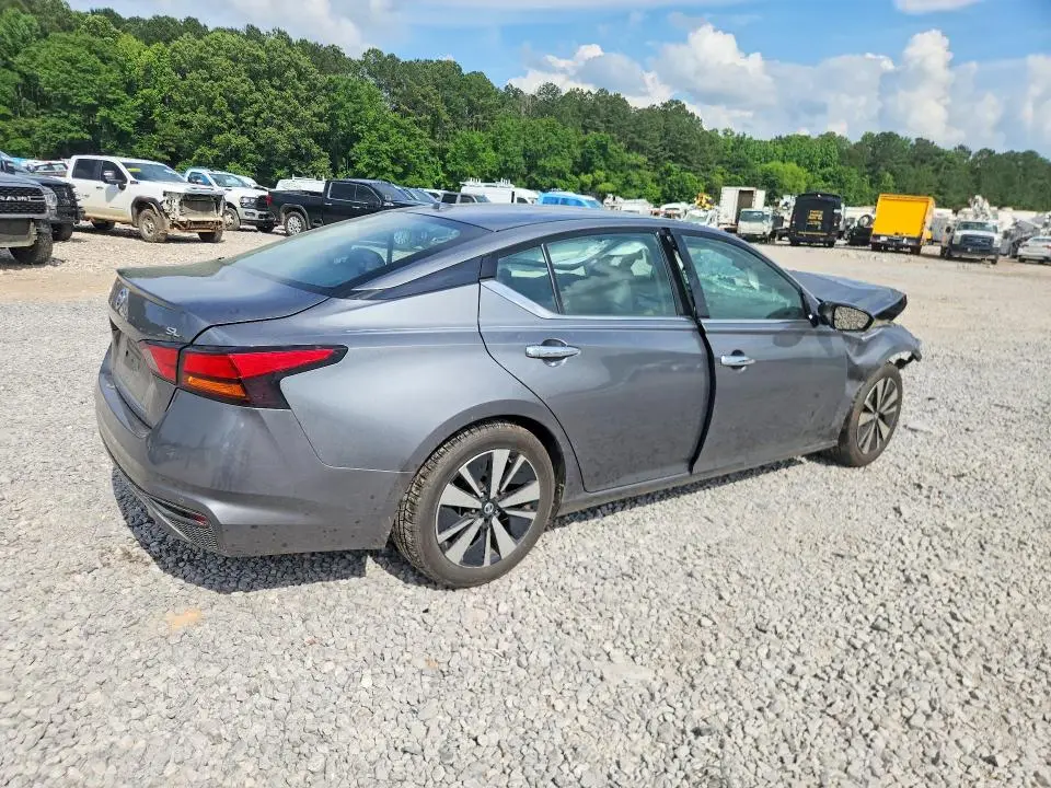 2019 NISSAN ALTIMA SL  