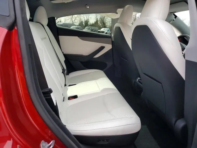 2026 TESLA MODEL Y   