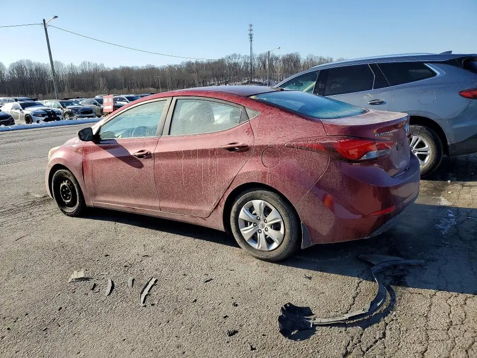 2016 HYUNDAI ELANTRA SE  