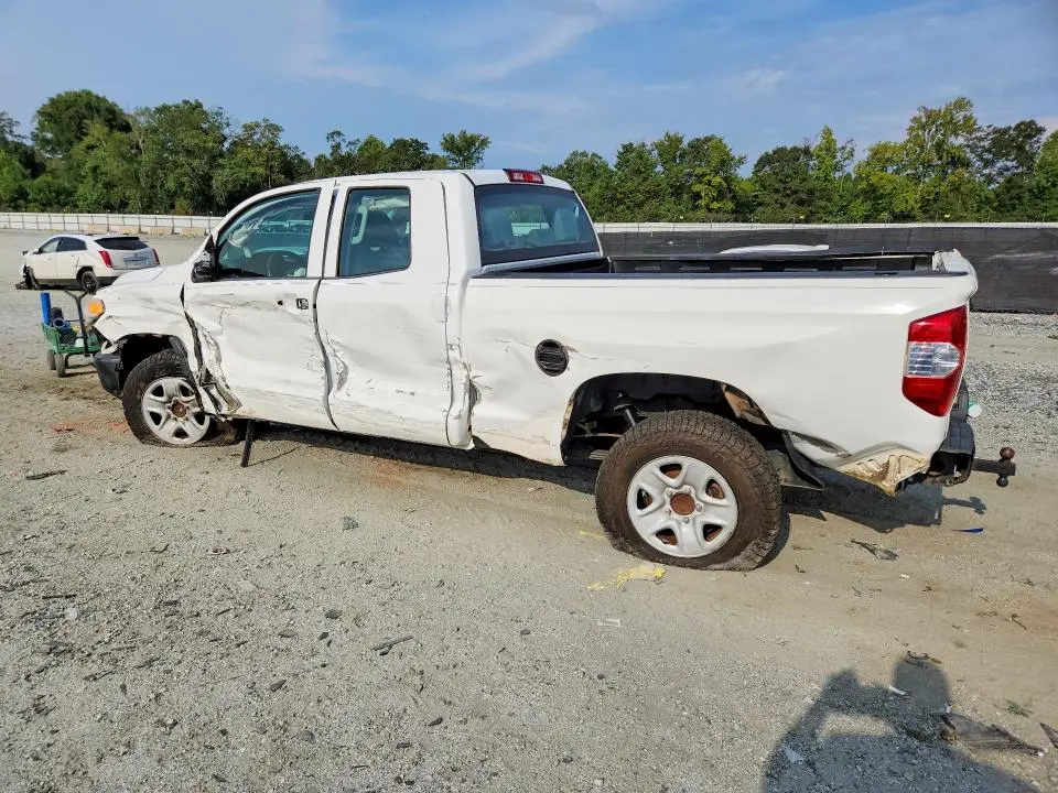 2017 TOYOTA TUNDRA SR  