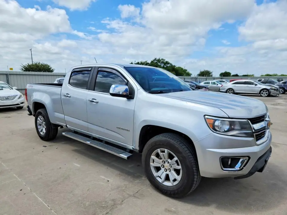 2017 CHEVROLET COLORADO LT  