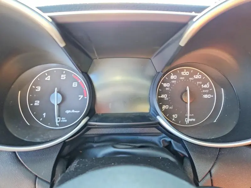 2022 ALFA ROMEO GIULIA SUPER  