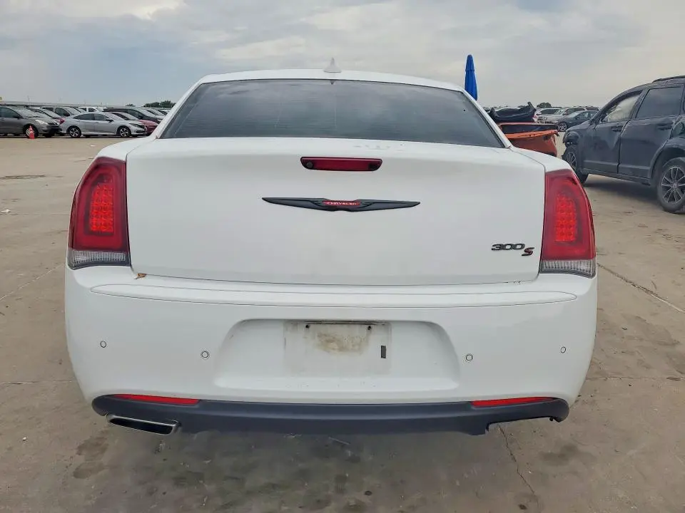 2022 CHRYSLER 300 S  