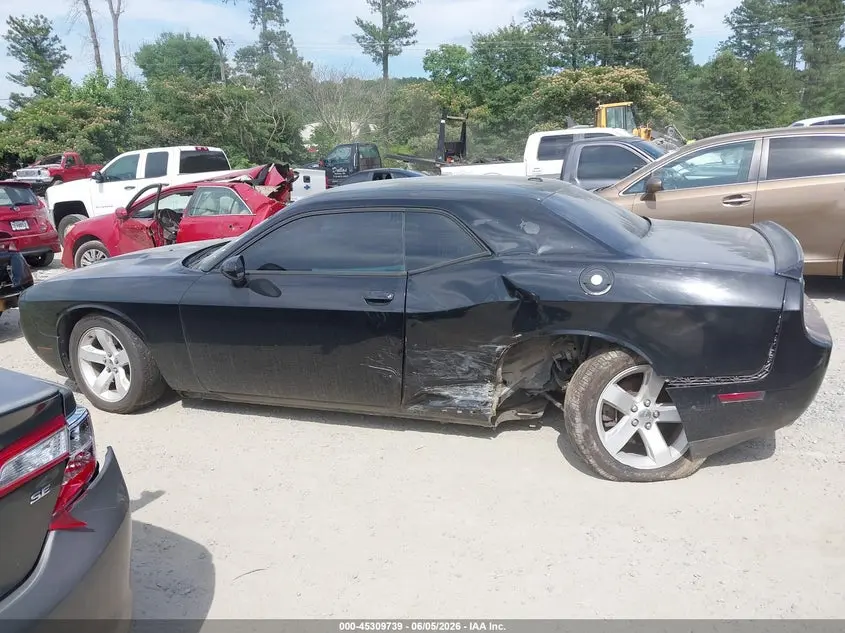 2014 DODGE CHALLENGER SXT