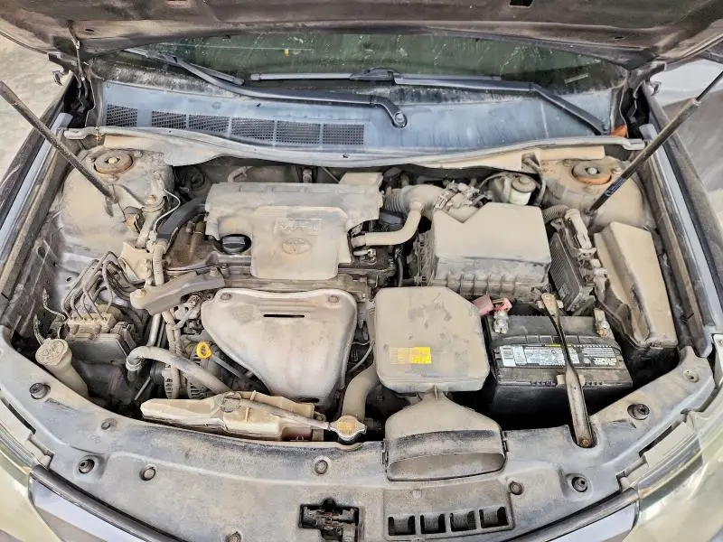 2012 TOYOTA CAMRY SE  