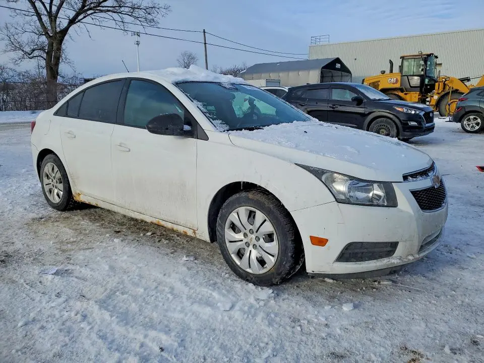 2013 CHEVROLET CRUZE LS  