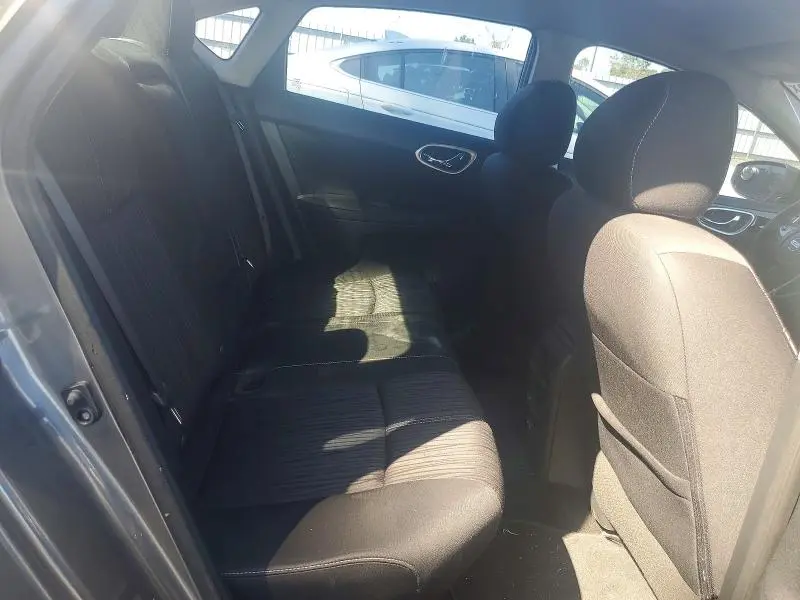 2018 NISSAN SENTRA SV  