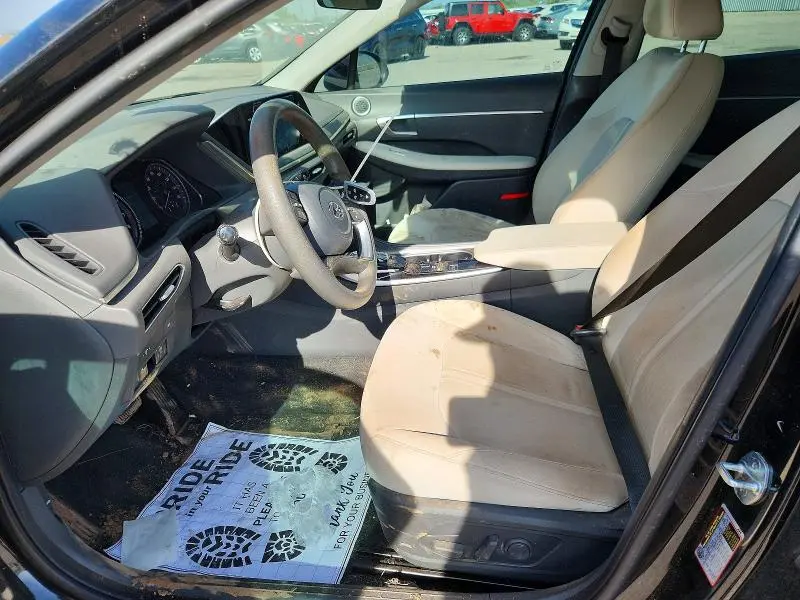 2022 HYUNDAI SONATA SEL  