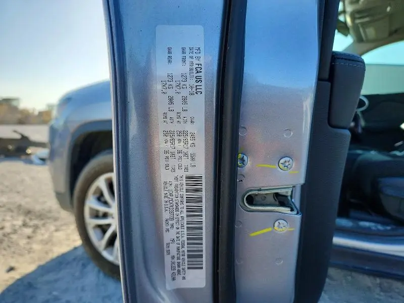 2019 JEEP CHEROKEE LATITUDE  