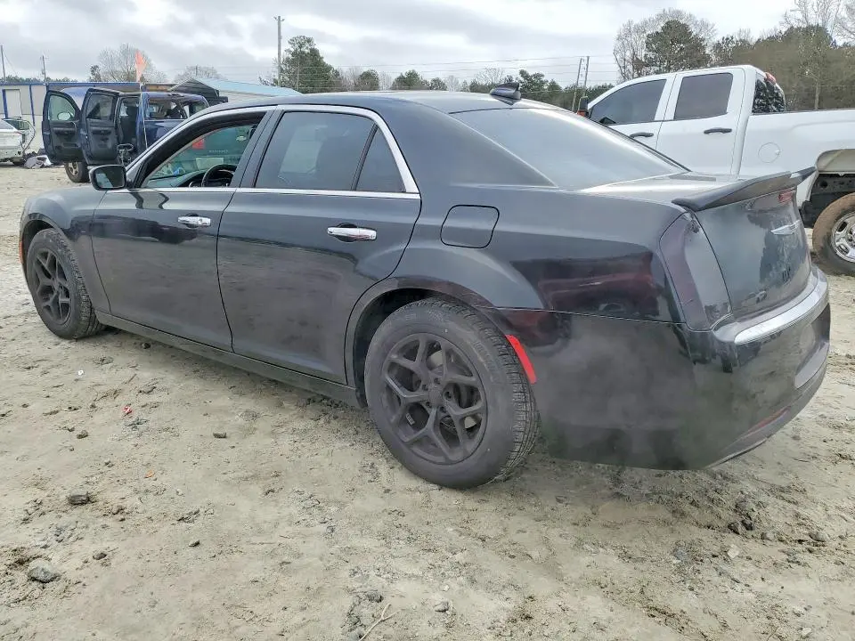 2016 CHRYSLER 300C   