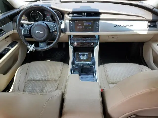 2016 JAGUAR XF PRESTIGE  