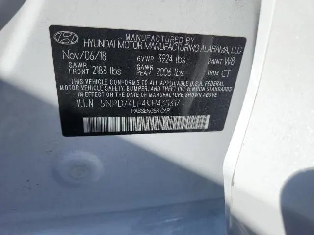 2019 HYUNDAI ELANTRA SE  