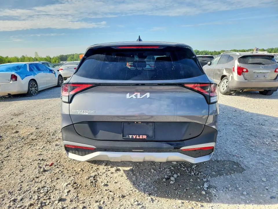 2023 KIA SPORTAGE EX  