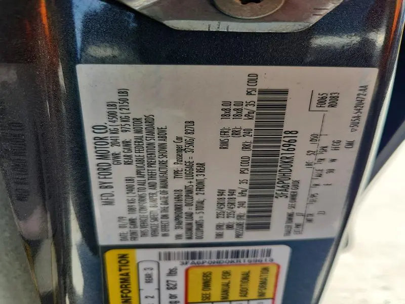 2019 FORD FUSION SE  