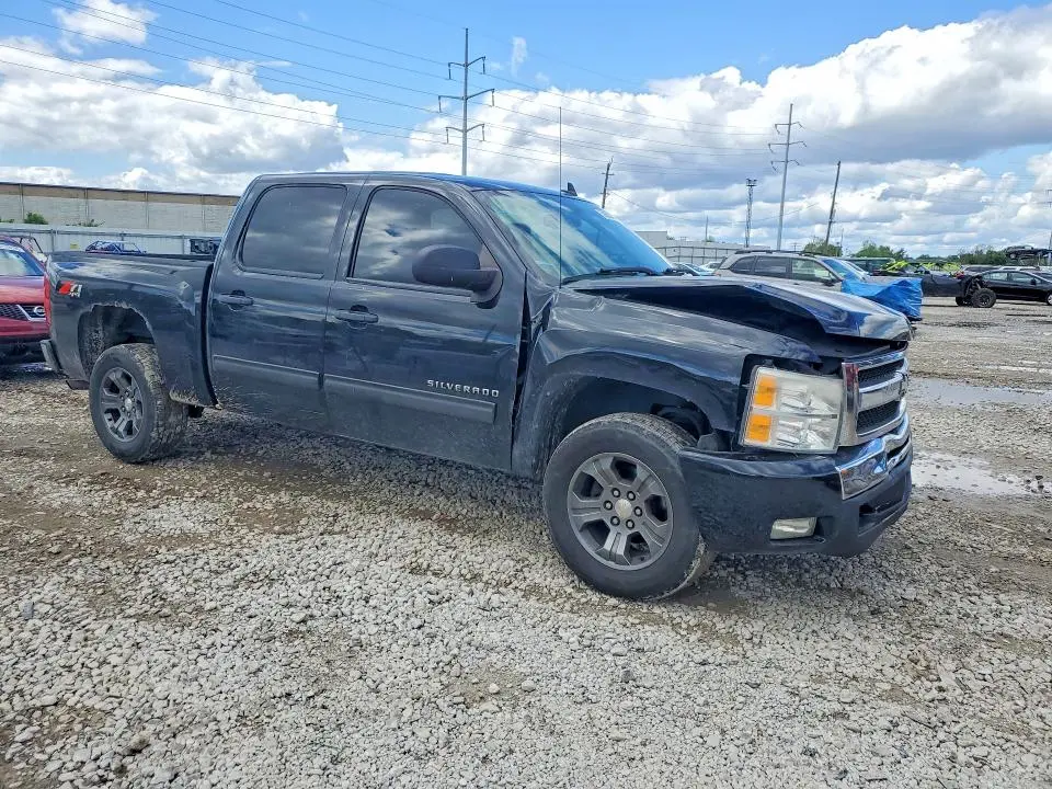 2011 CHEVROLET SILVERADO K1500 LT  