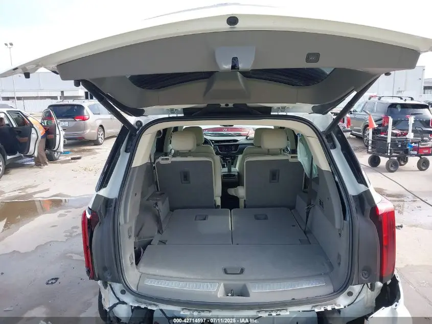 2023 CADILLAC XT6 FWD PREMIUM LUXURY