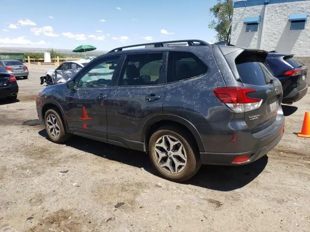 2023 SUBARU FORESTER PREMIUM  