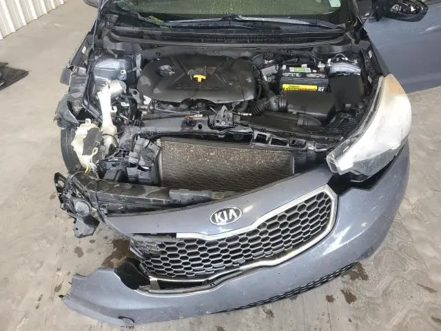 2016 KIA FORTE LX  