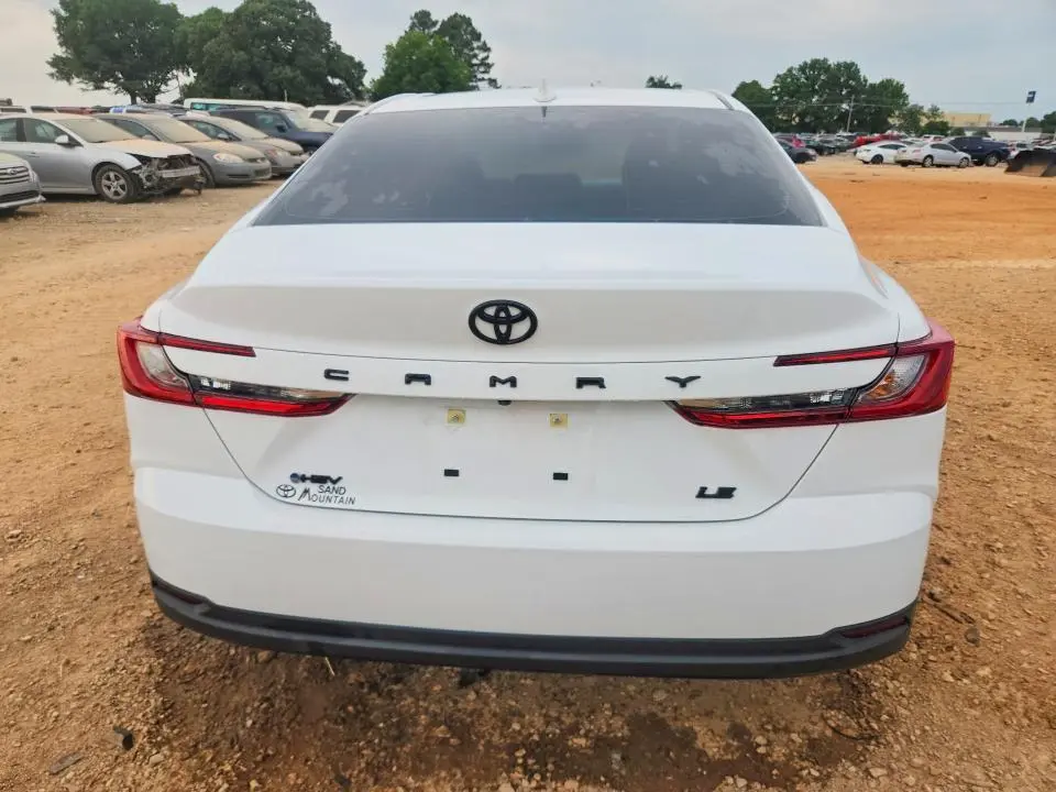2025 TOYOTA CAMRY LE  
