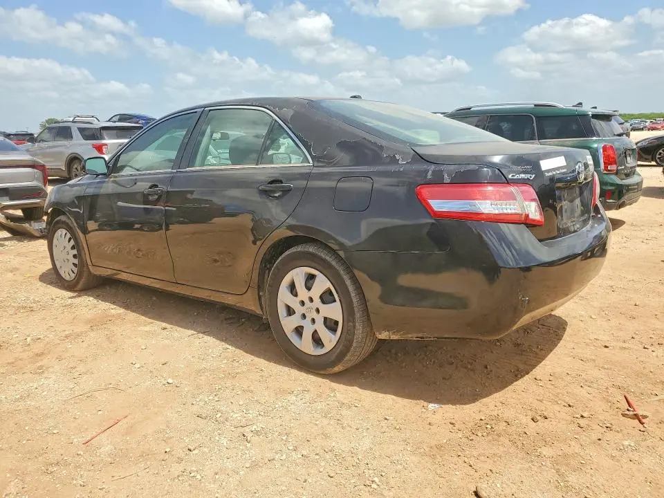 2011 TOYOTA CAMRY BASE  