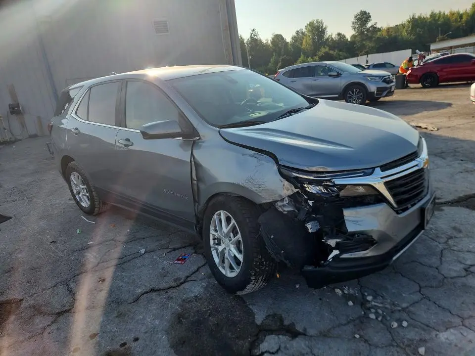 2023 CHEVROLET EQUINOX LT  