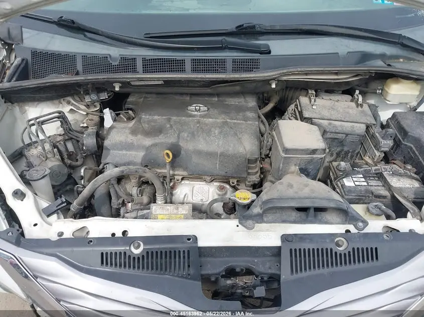 2016 TOYOTA SIENNA XLE PREMIUM 7 PASSENGER