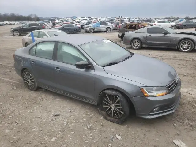 2017 VOLKSWAGEN JETTA SPORT  