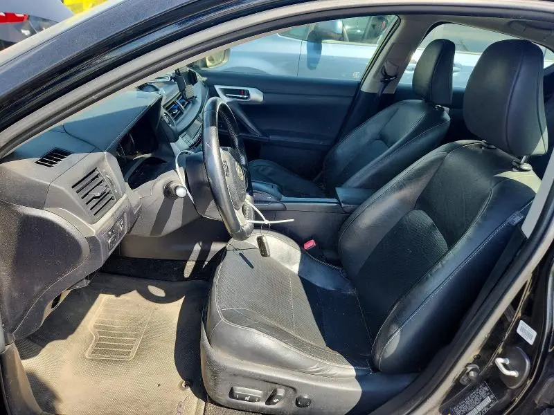 2012 LEXUS CT   