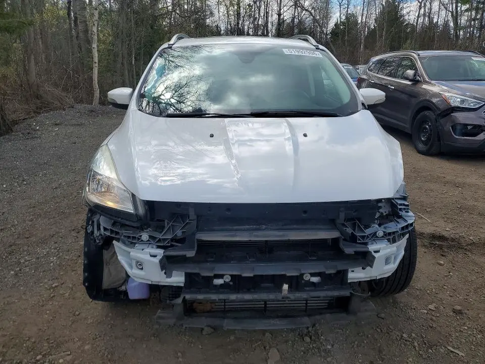 2016 FORD ESCAPE TITANIUM  