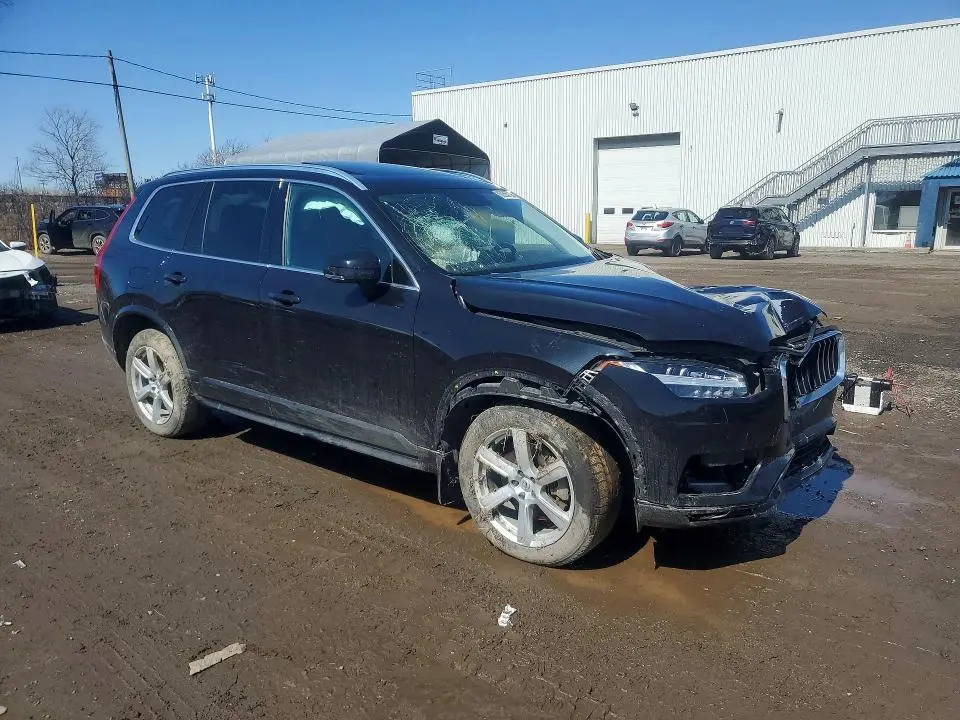2021 VOLVO XC90 T6 MOMENTUM  