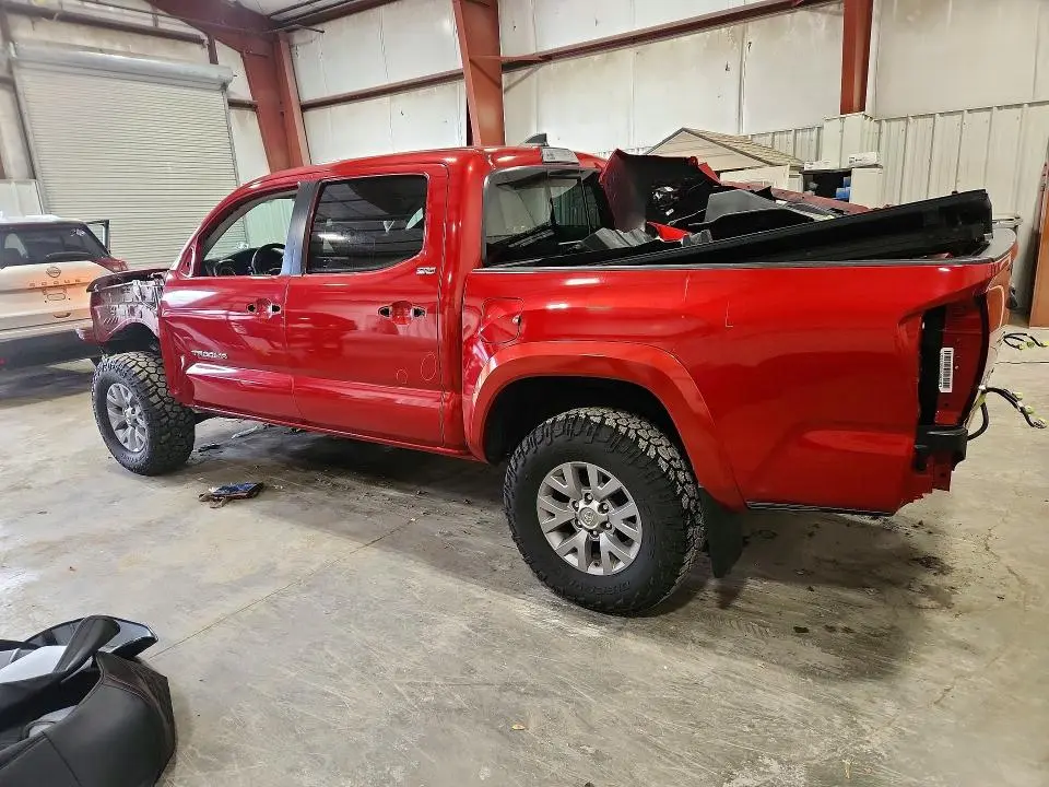 2019 TOYOTA TACOMA SR5 V6  