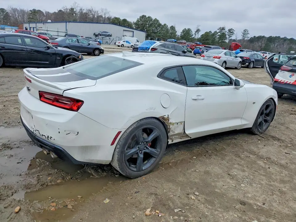 2016 CHEVROLET CAMARO LT  