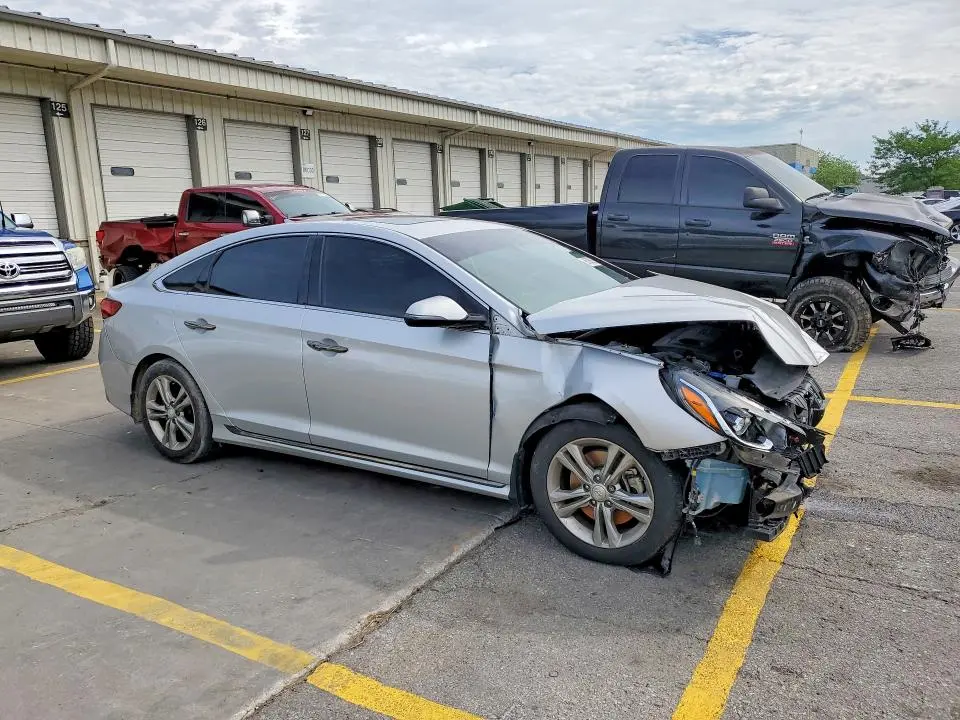 2019 HYUNDAI SONATA SPORT  