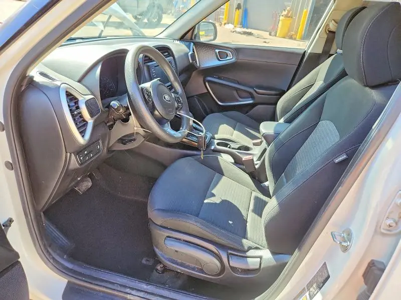 2020 KIA SOUL S  