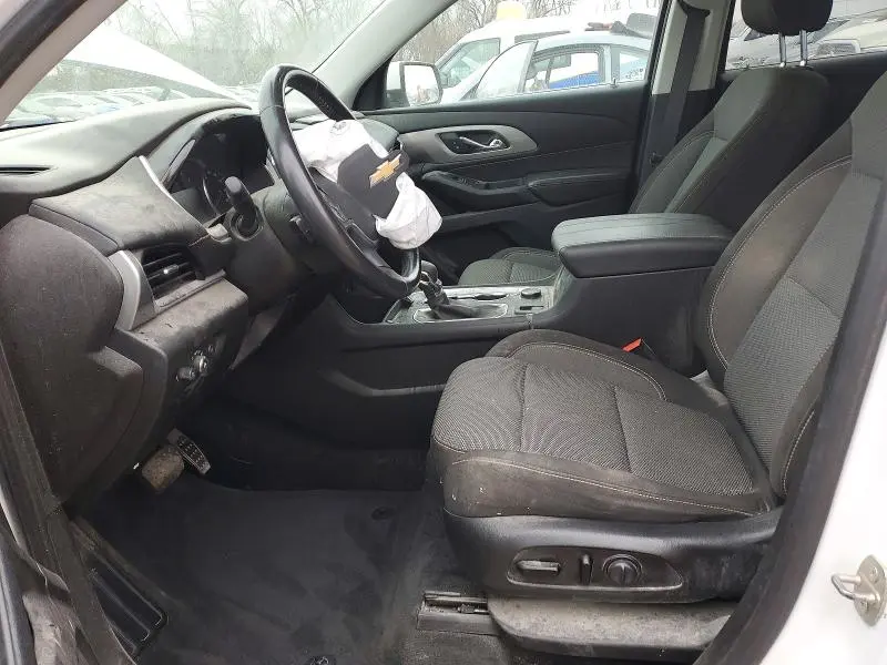 2021 CHEVROLET TRAVERSE LT  