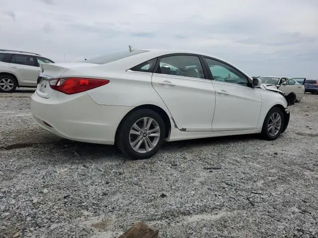 2011 HYUNDAI SONATA GLS  