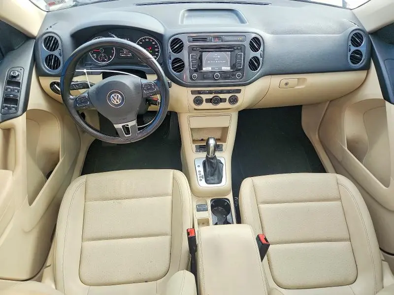 2013 VOLKSWAGEN TIGUAN S  