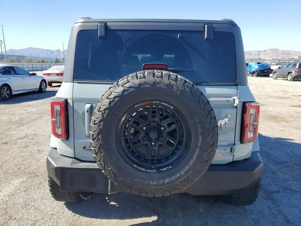 2022 FORD BRONCO BASE  
