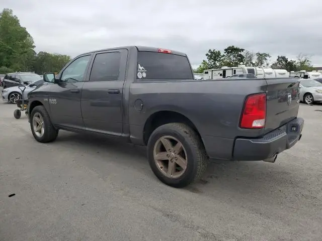 2016 RAM 1500 ST