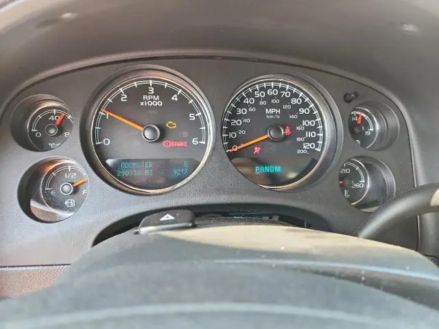 2011 CHEVROLET TAHOE K1500 LT  