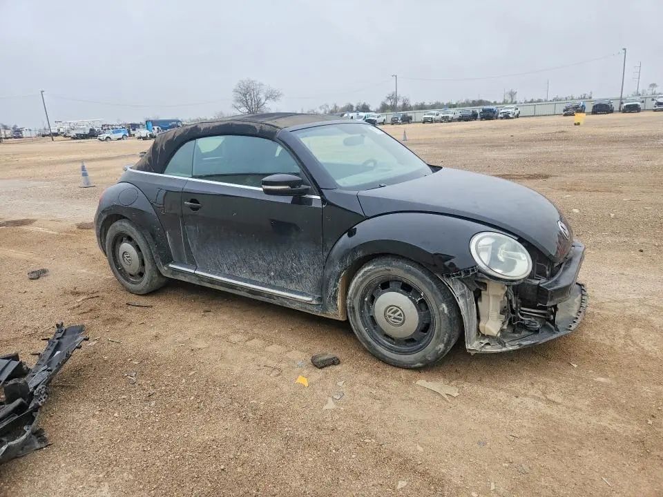 2015 VOLKSWAGEN BEETLE 1.8T  