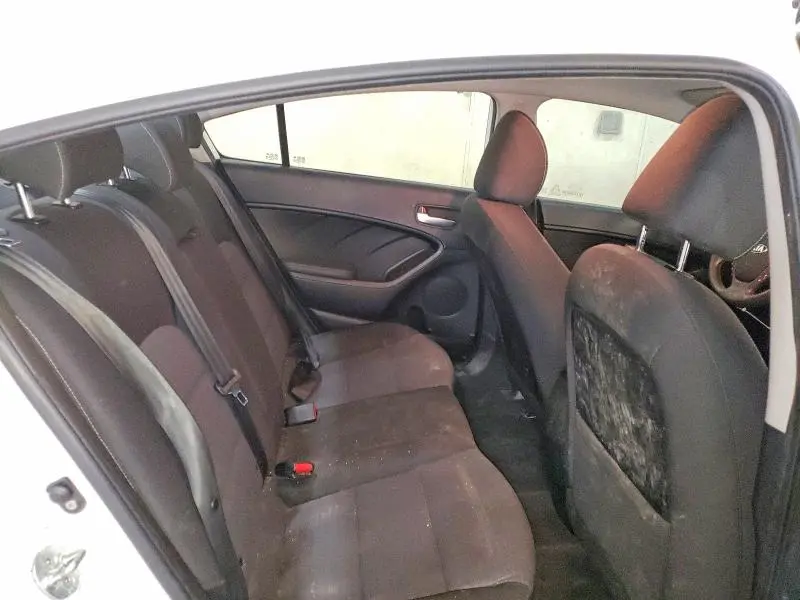 2018 KIA FORTE LX  