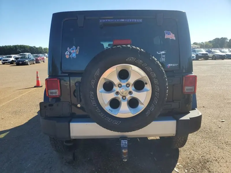 2013 JEEP WRANGLER UNLIMITED SAHARA  