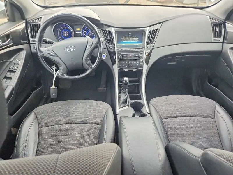 2014 HYUNDAI SONATA SE  