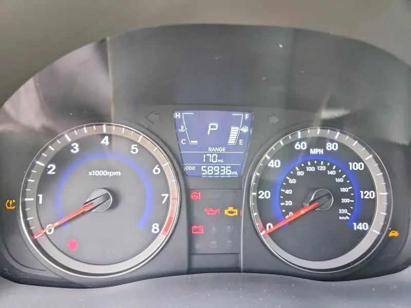 2014 HYUNDAI ACCENT GLS  