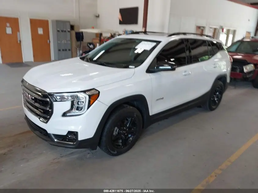 2022 GMC TERRAIN AWD AT4