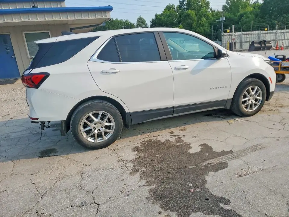 2022 CHEVROLET EQUINOX LT  